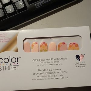 Color street nail strips